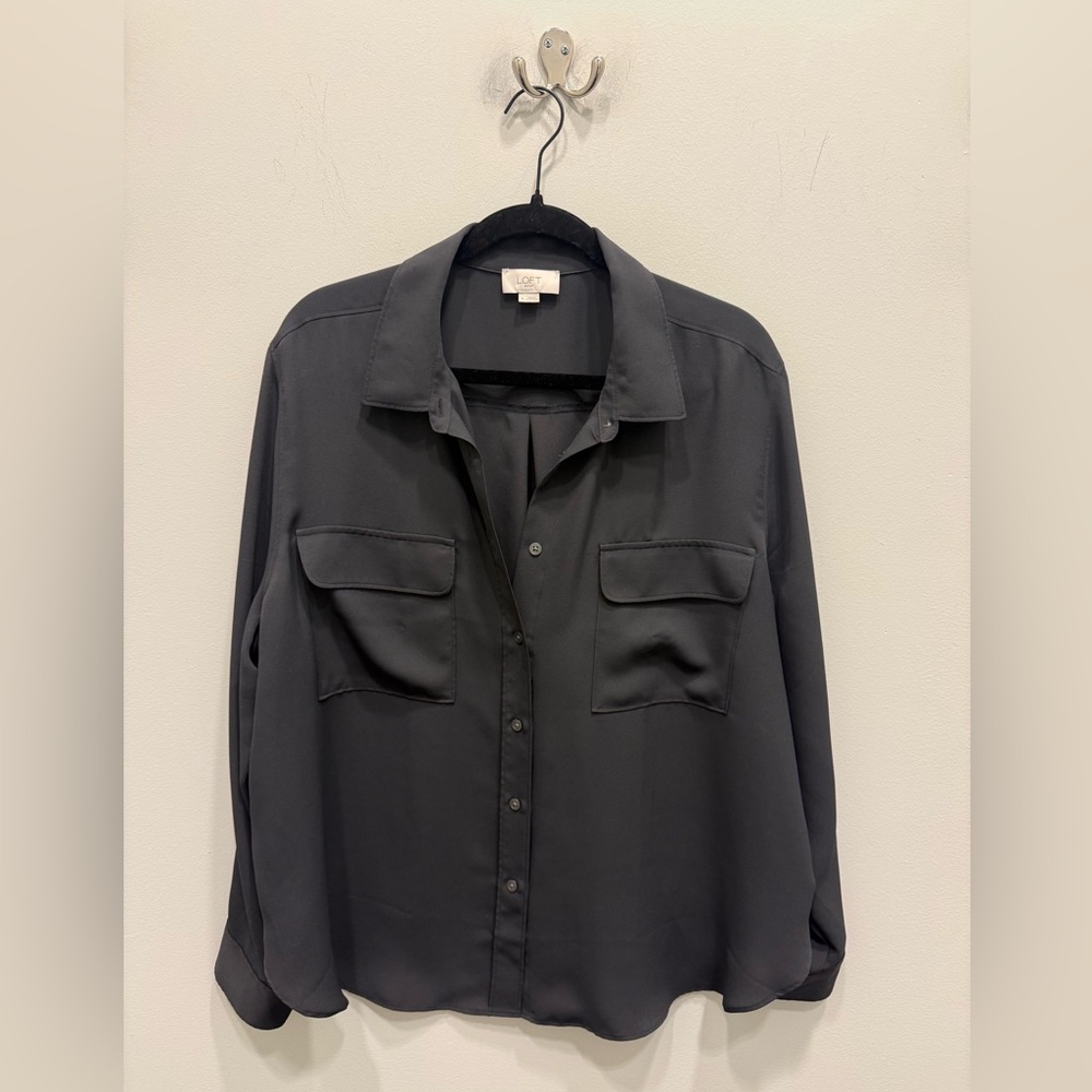LOFT Charcoal Button-Down Shirt